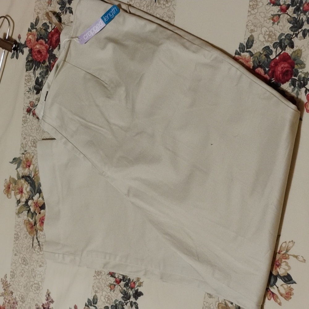 GAP Women's Capri Size 14 - Picture 7 of 8